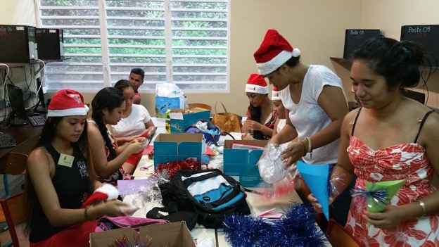 Les secrétaires du Père Noël_9